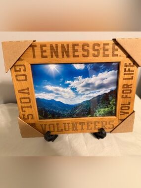 Tennessee Volunteers Wooden Photo Frame 5X7 - Natural Wood NWT